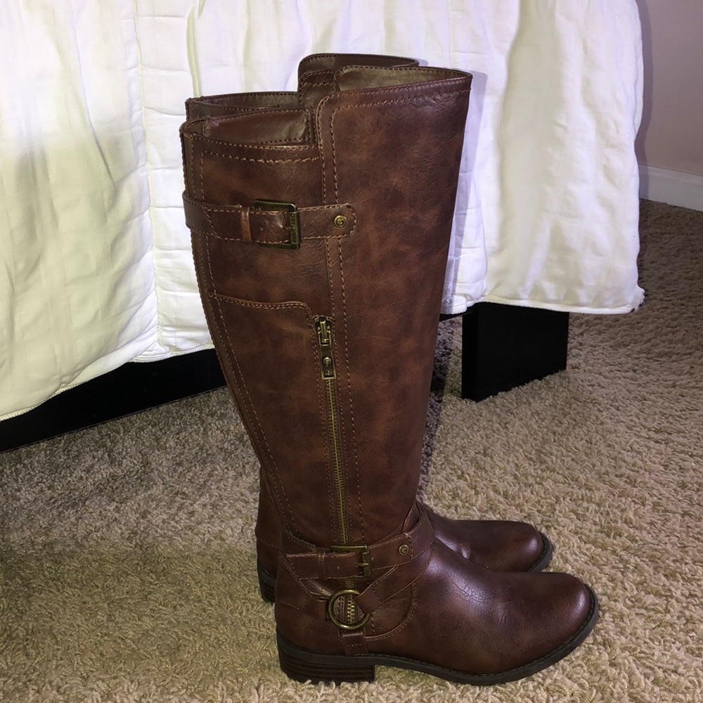 Women’s Guess below knee wide calf ridding boots